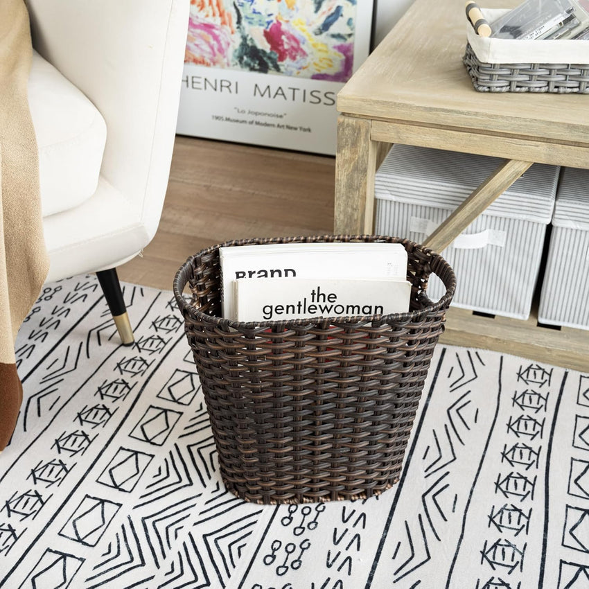 GRANNY SAYS Wicker Trash Can, Bathroom Trash Can with Handles, Wicker Waste Basket for Bathroom, Waste Basket for Bedroom, Decorative Wicker Wastebasket, 19 Liters/5 Gallons, 1-Pack Dark Brown