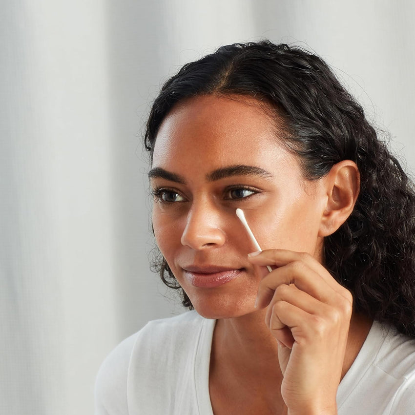 Amazon Basics Cotton Swabs for Personal Hygiene and Baby Care, 500 Count, 1 Pack - 7DAY'S