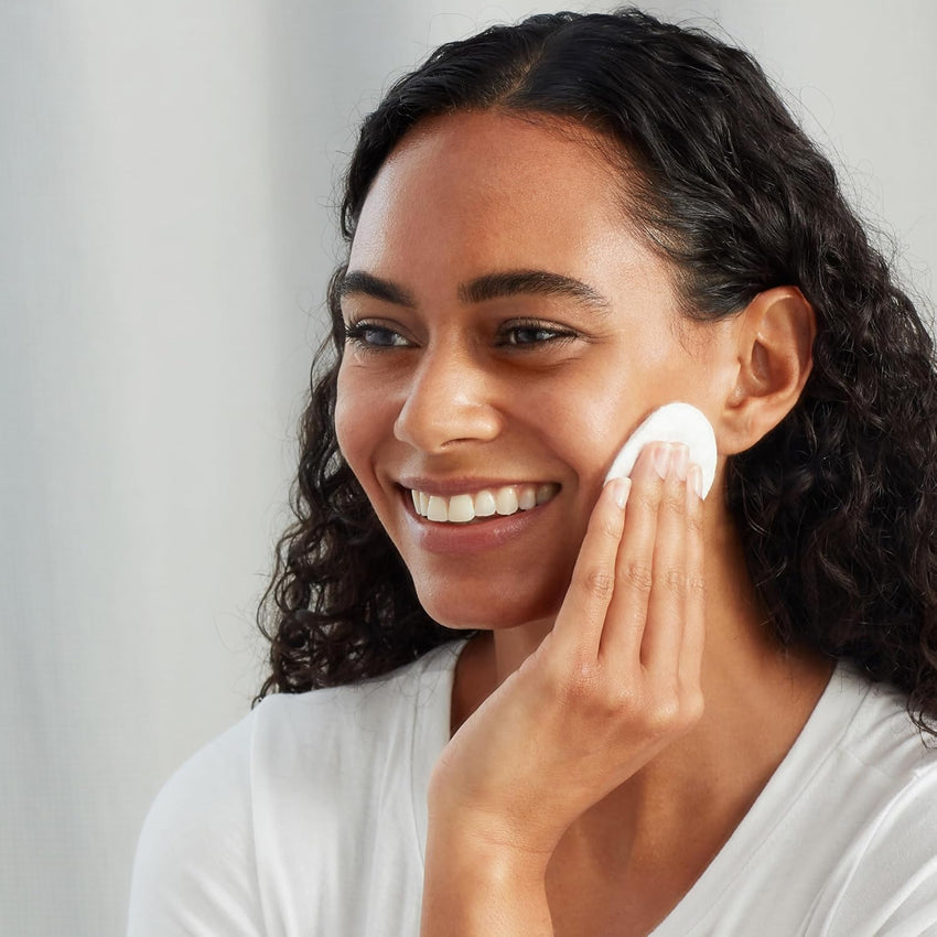 Amazon Basics Hypoallergenic 100% Cotton Rounds for Makeup Removal and Skincare, 100 Count, 1 Pack - 7DAY'S