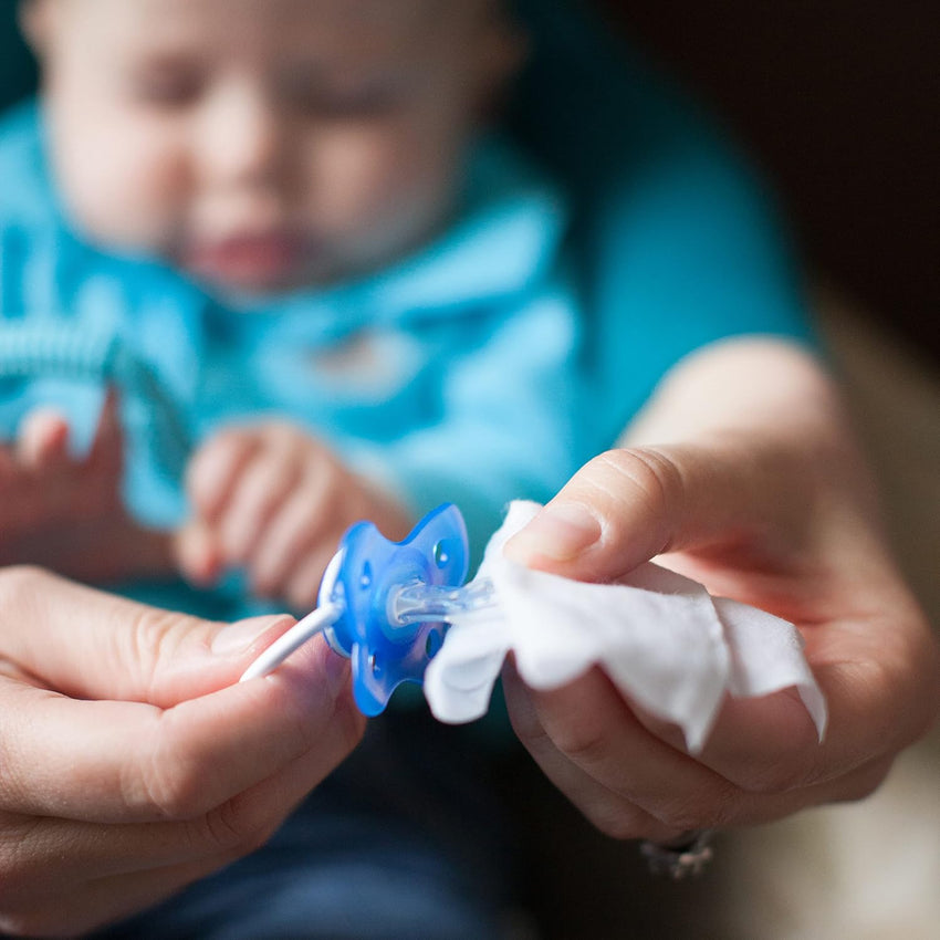 Dr. Brown's Bottle and Pacifier Healthy Wipes, Naturally Cleaning for Bottles and Baby Items, 40 Count, 3 Pack - 7DAY'S