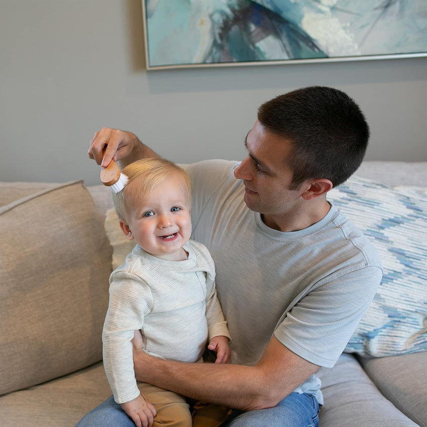 Dr. Brown's Soft and Safe Baby Brush + Comb - 7DAY'S