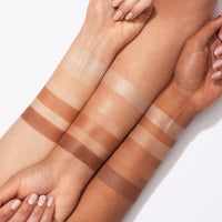 e.l.f. Contour Palette, 4 Shades, Customizable, Easy to Apply, Sculpts, Shades, Brightens, Light/Medium, Infused with Vitamin E, All - Day Wear, 0.56 Oz - 7DAY'S