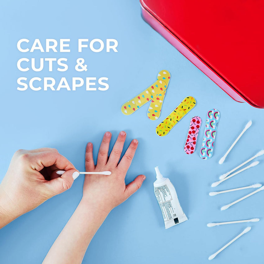 Q - tips Cotton Swabs For Hygiene and Beauty Care Original Cotton Swab Made With 100% Cotton 625 Count, WHITE - 7DAY'S