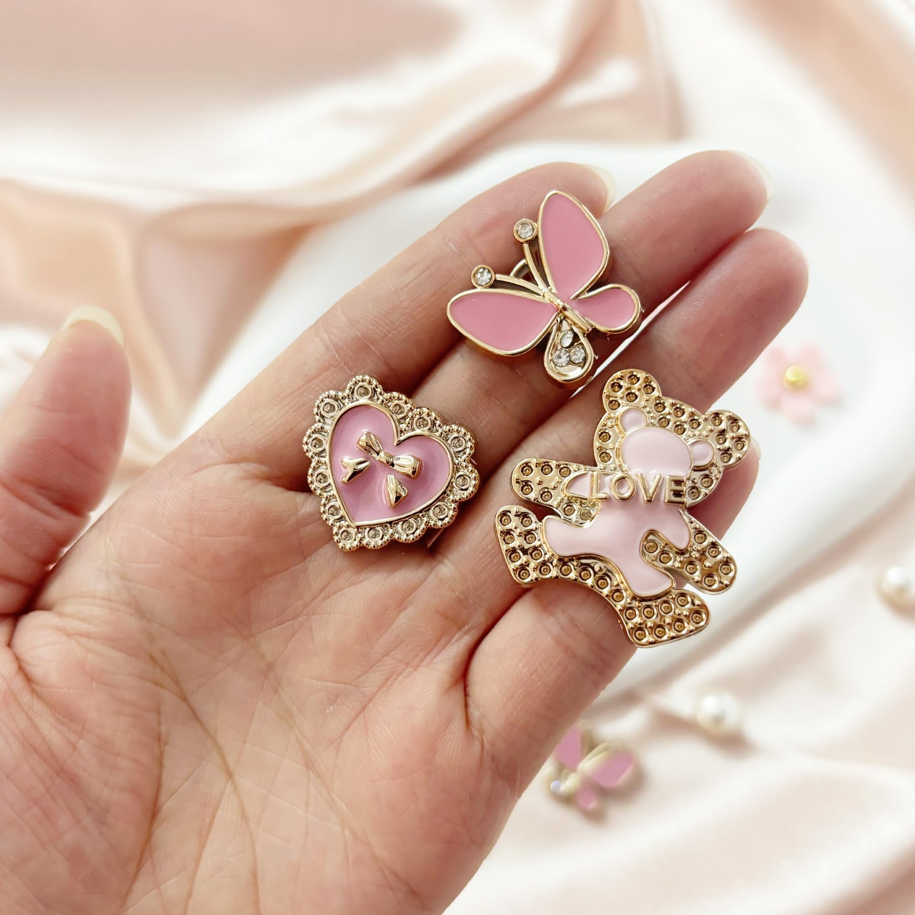 18Pcs Flower Shoe Chain Charms for Women, Bling Shoe Charms for Girls Clog Sandals, Girly Shoe Chains, DIY Shoe Decoration Accessories for Party Favor - 7DAY'S