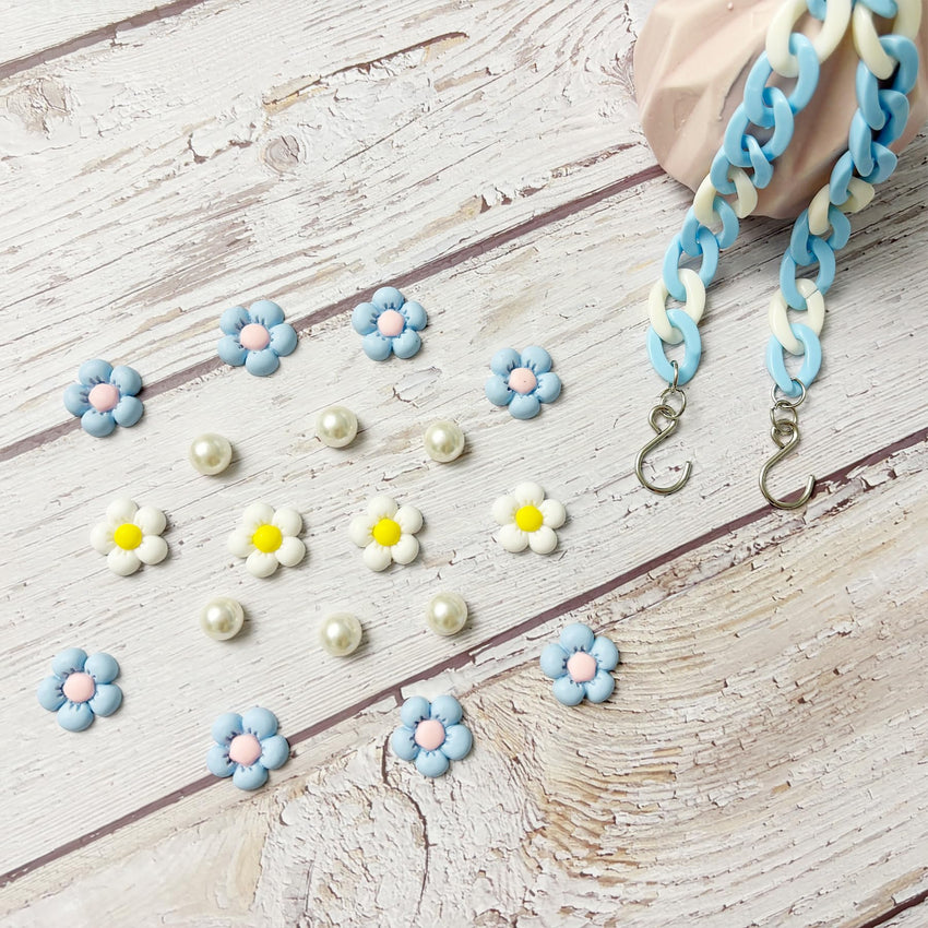 2Pcs Acrylic Shoe Chains for Women, 18Pcs Flower Pearl Shoe Charms Accessories for Clog Sandals, DIY Shoe Decoration Charms for Girls, Party Favor - 7DAY'S