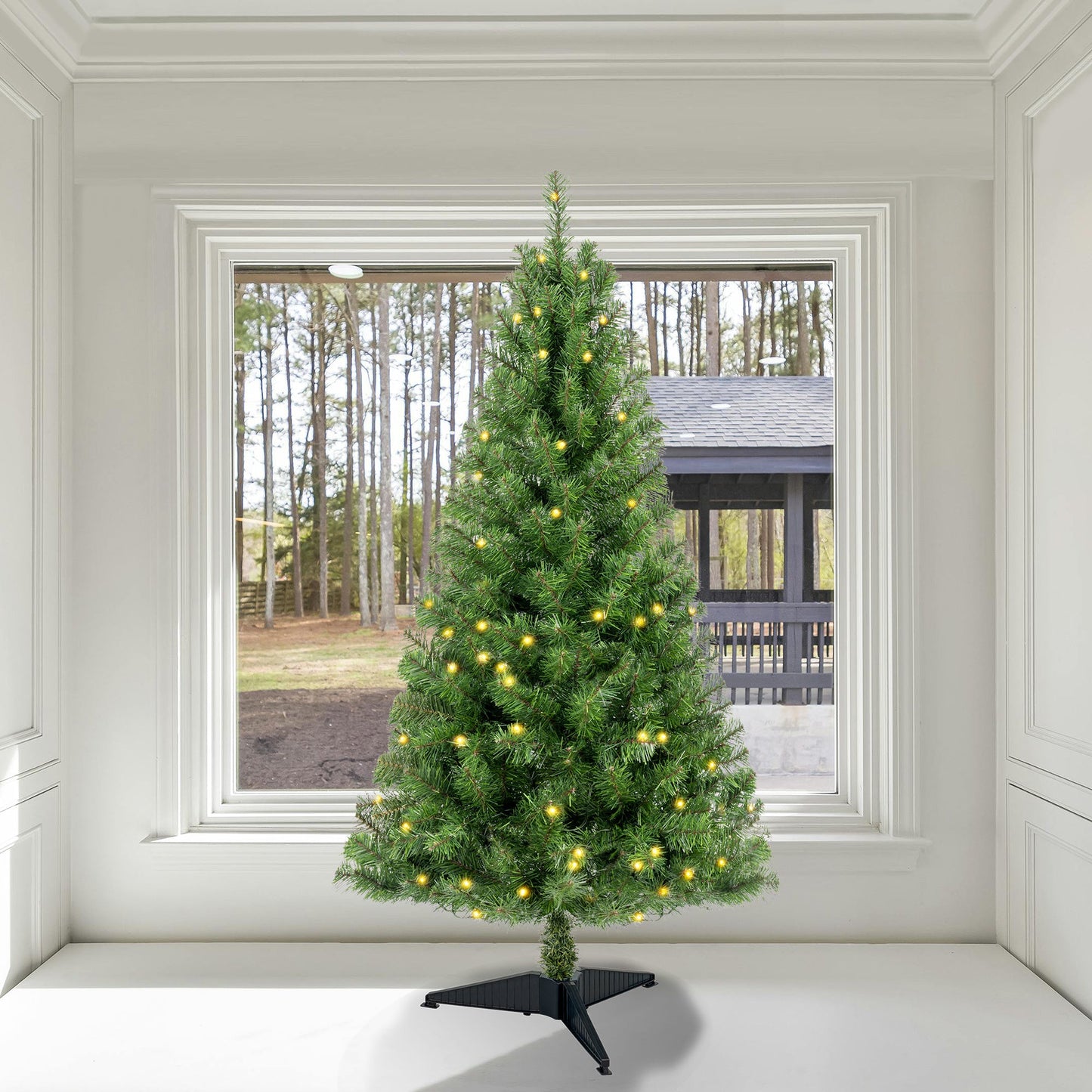 4ft Artificial Christmas Tree Prelit with Stand,100 Warm White LED Lights,Realistic 241 Branch Tips PVC Green Norwood Spruce Tree Easy Assembly for Indoor,Home - 7DAY'S