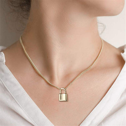 Turandoss Dainty Layered Choker Necklace, Handmade Y Pendant Necklace Multilayer Bar Disc Necklace Adjustable Layering Choker Necklaces for Women
