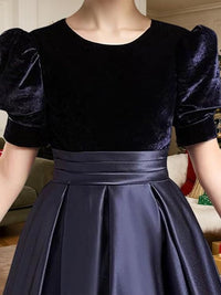 Velvet Flower Girl Dresses A-Line Pageant Princes Satin Ball Gowns with Bow Long Puffy Sleeve First Communion Dress