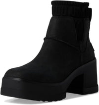 UGG Womens Moxy Chelsea