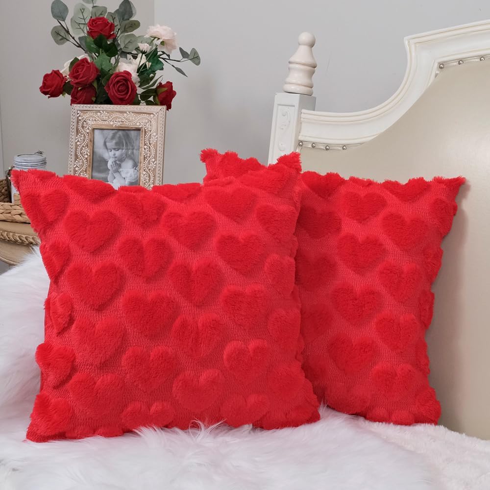 GEEORY Christmas Pillow Covers 18x18 Inch Set of 2, Christmas Decorations Xmas Tree Soft Plush Fluffy Faux Fur Decorative Throw Pillows Rustic Winter Decor Cushion Case Beige Brown GC034-18
