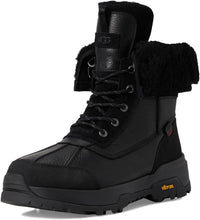 UGG mens Adirondack Boot Xxv