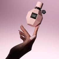 Viktor&Rolf - Flowerbomb Extreme - Eau de Parfum Intense Womens Perfume - Intense & Floral - With Raspberry, Jasmine, Rose, Orange Blossom & Vanilla Bean