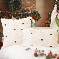 GEEORY Christmas Pillow Covers 18x18 Inch Set of 2, Christmas Decorations Xmas Tree Soft Plush Fluffy Faux Fur Decorative Throw Pillows Rustic Winter Decor Cushion Case Beige Brown GC034-18
