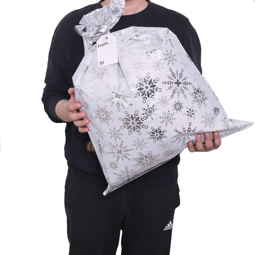 WesGen Christmas Gift Bags, 32Pcs Santa Wrapping Bag in 4 Sizes and 4 Designs with Ribbon Ties and Tags for Wrapping Holiday