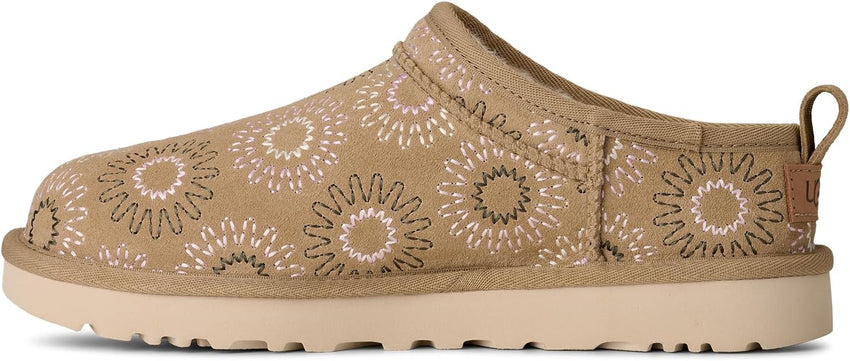 UGG womens Classic Micro Sun Stitch