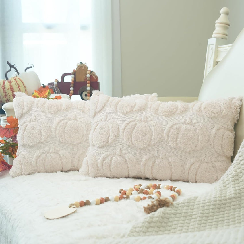 GEEORY Christmas Pillow Covers 18x18 Inch Set of 2, Christmas Decorations Xmas Tree Soft Plush Fluffy Faux Fur Decorative Throw Pillows Rustic Winter Decor Cushion Case Beige Brown GC034-18