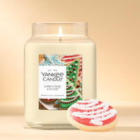 Yankee Candle Christmas Cookie Scented Candle, 22oz Large Jar with up to 150 Hour Burn Time, Giftable, Holidays