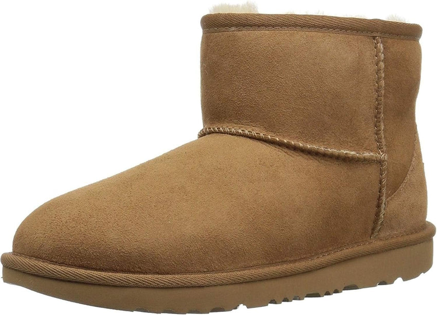 UGG unisex-child Classic Mini Ii