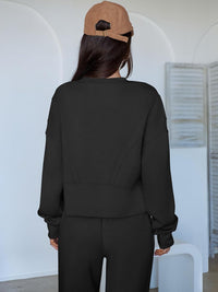 ANRABESS Womens 2 Piece Outfits Lounge Sets Cropped Sweatshirt Joggers Fashion Sweatsuit Sweat Set 2025 Winter Travel Outfits