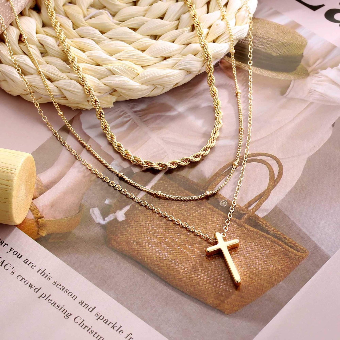 Turandoss Dainty Layered Choker Necklace, Handmade Y Pendant Necklace Multilayer Bar Disc Necklace Adjustable Layering Choker Necklaces for Women