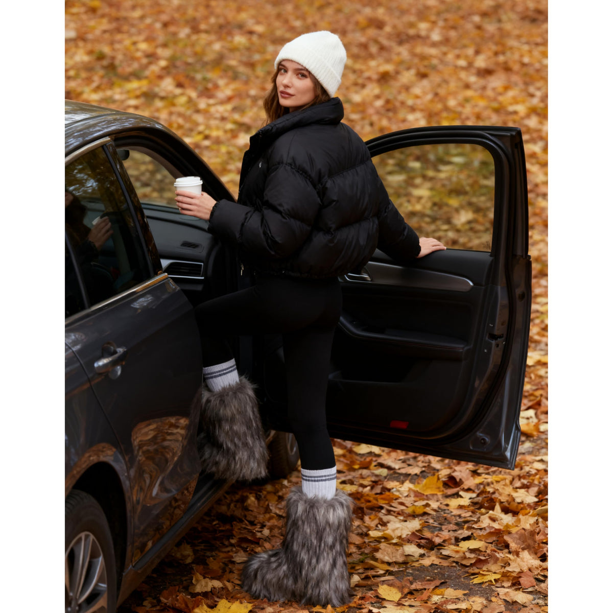 Wnshonzy Fur Boots for Women Snow Furry Fluffy Platform Flat Ankle Mini Boot Winter Round Toe Y2k Comfortable Mid-Calf Short Outdoor 2025