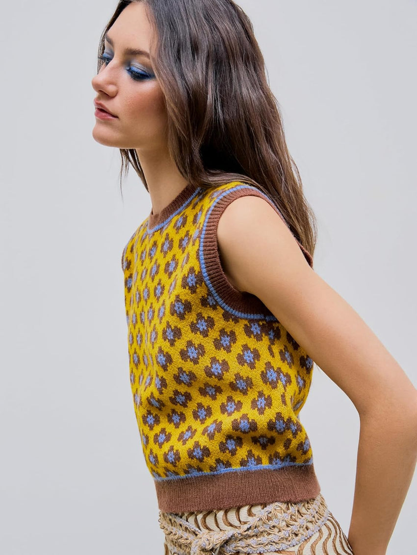 CIDER Sweater Vest Women Sleeveless Cropped Sweaters Cute Graphic Tank Tops Old Money Clothes Fall Outfits