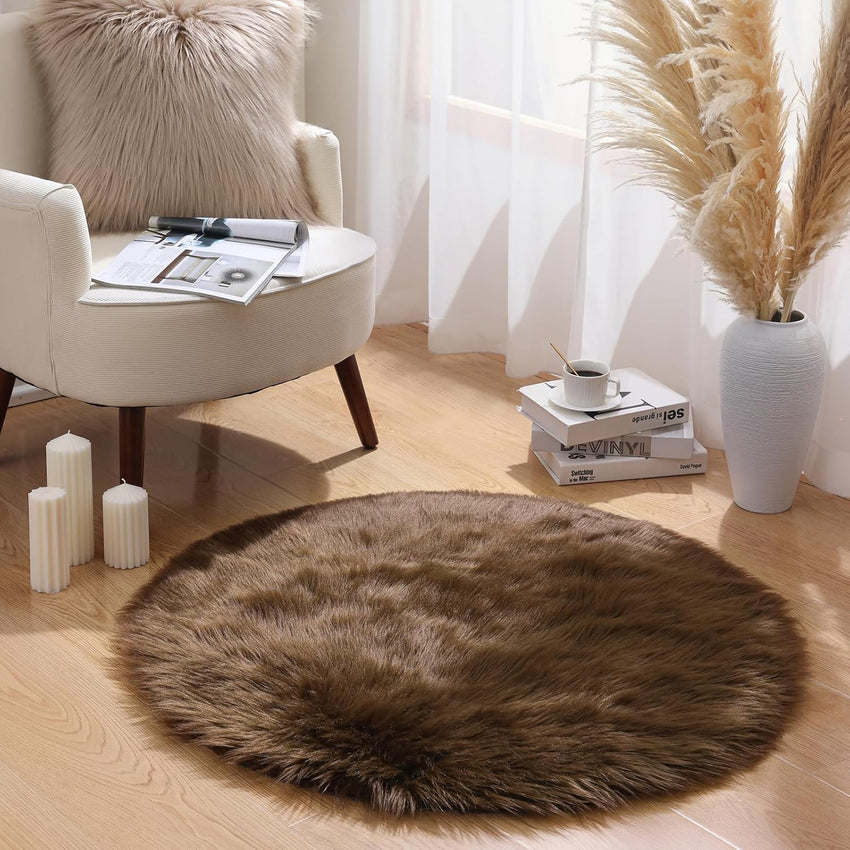 Ashler Faux Fur Rug, Fluffy White Small Sheepskin Rug, Ultra Soft 2x3 Ft Mat, Machine Washable Shag Mats, Nursery Throw for Bed, Living, Kids Room