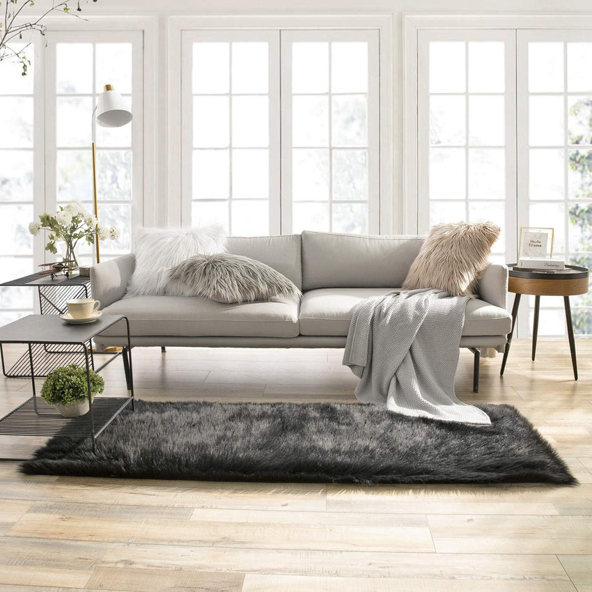 Ashler Faux Fur Rug, Fluffy White Small Sheepskin Rug, Ultra Soft 2x3 Ft Mat, Machine Washable Shag Mats, Nursery Throw for Bed, Living, Kids Room