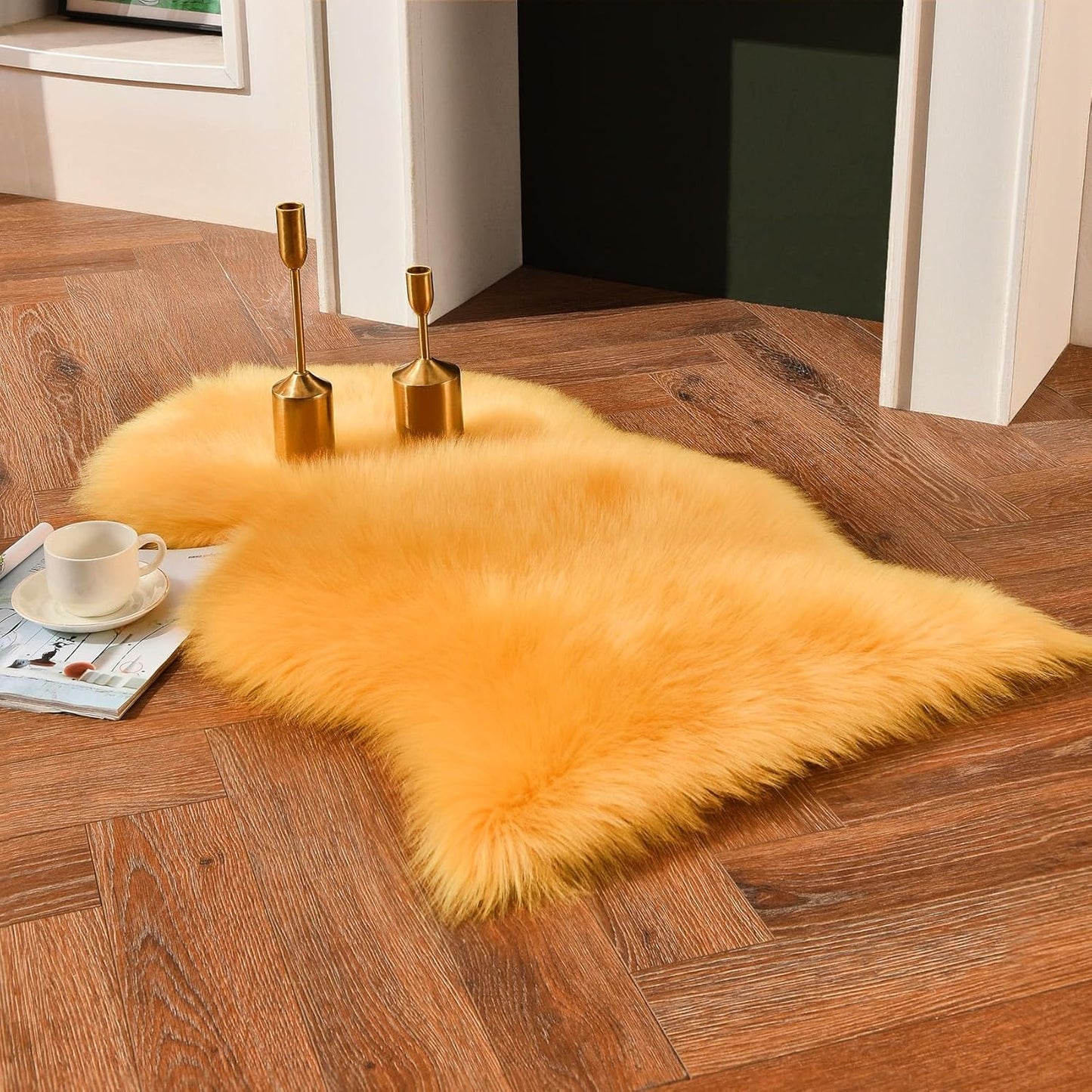 duduta White Faux Sheepskin Throw Rug 2x3 ft, Fluffy Shag Fur Chair Cover Small Bedside Dorm Rug Non Slip Washable