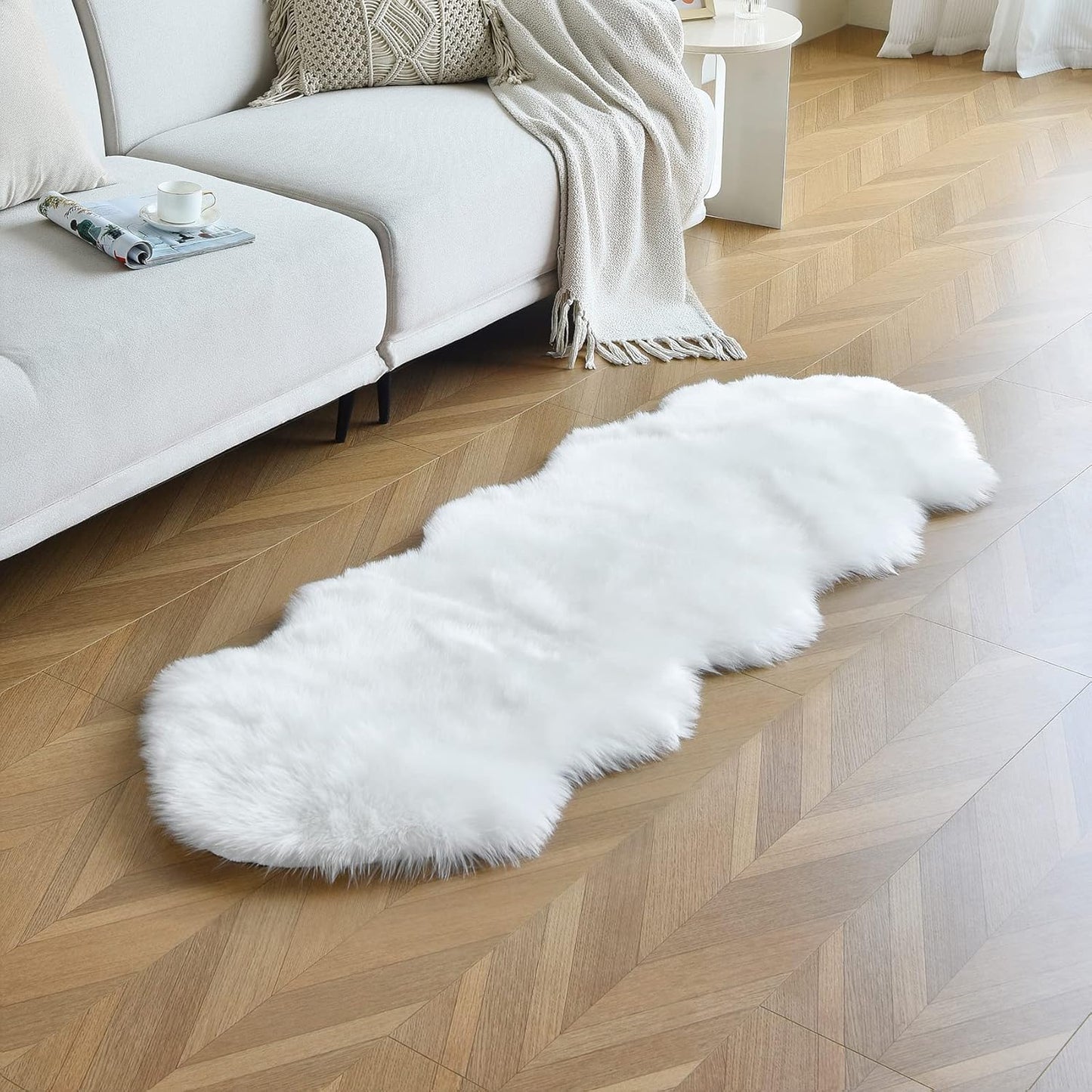 duduta White Faux Sheepskin Throw Rug 2x3 ft, Fluffy Shag Fur Chair Cover Small Bedside Dorm Rug Non Slip Washable