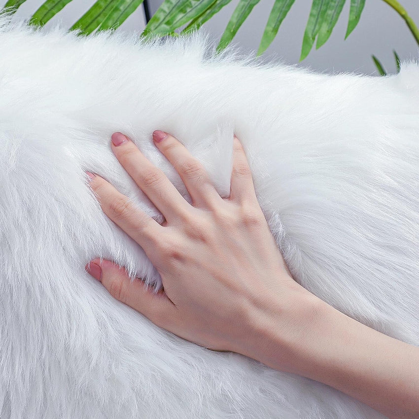 Faux Fur Rug Sheepskin Shag Fluffy Fuzzy White 2x6 ft Runner Rugs for Bedroom Bedside Bed Floor Living Room Plush High-Density Cushion Carpet Super Sofa Cover
