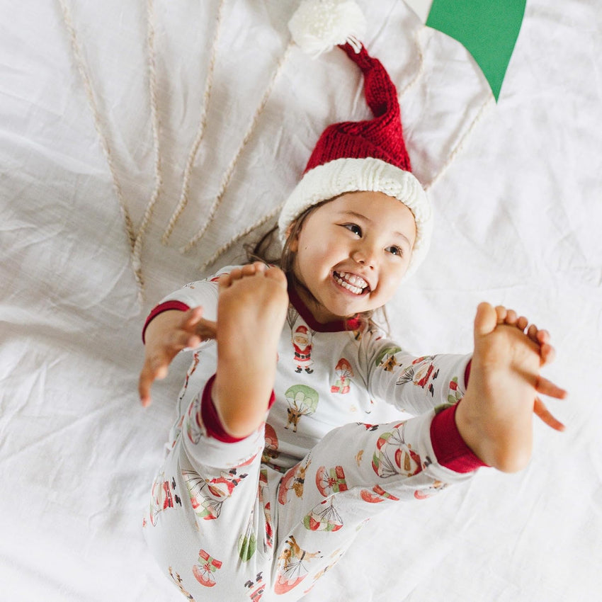 Burt's Bees Baby Girls' Pajamas, 2-Piece Long Sleeve Tee and Pants Organic Cotton PJ Set