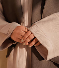 Elegant Modern Abaya for Women – Lightweight, Flowy, Soft and Perfect for Every Occasion