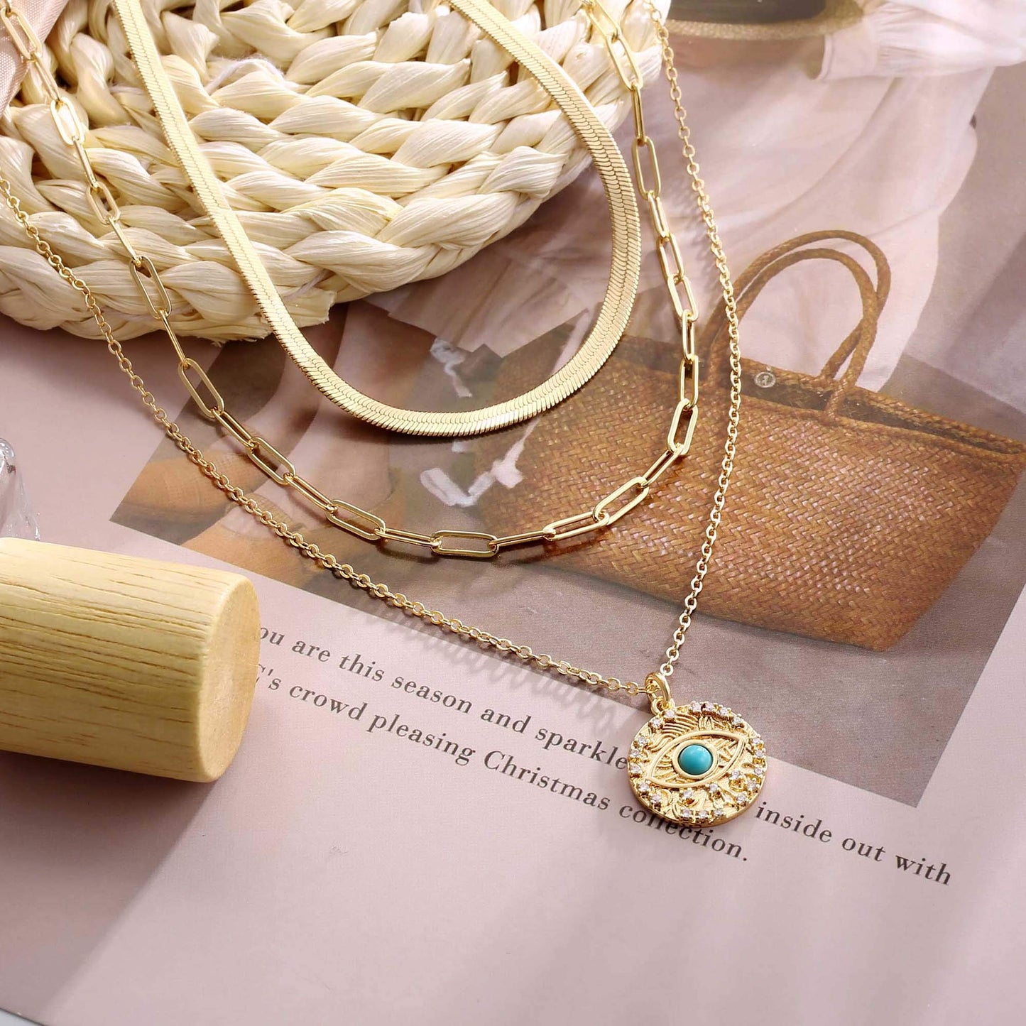 Turandoss Dainty Layered Choker Necklace, Handmade Y Pendant Necklace Multilayer Bar Disc Necklace Adjustable Layering Choker Necklaces for Women