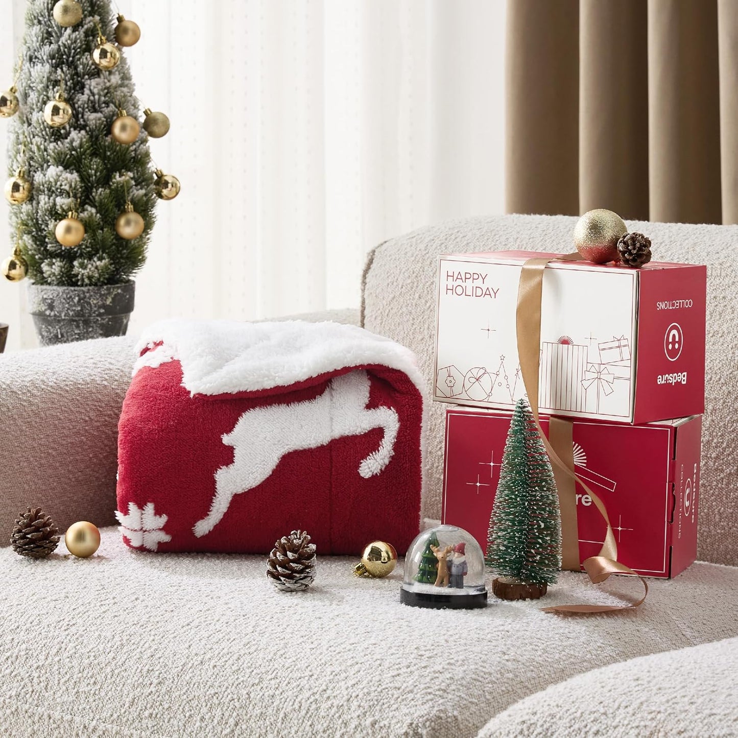 Bedsure Christmas Throw Blanket for Couch - Christmas Decorations Gifts for Women, Warm Sherpa Deer Throw Blanket, Red 50"x60"