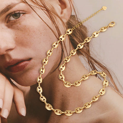 Aobei Pearl 18K Gold Plated Paperclip Chain Choker Satellite Chain Freshwater Cultured Biwa Pearl Pendant Necklace Dainty Turquoise Jewelry for Women