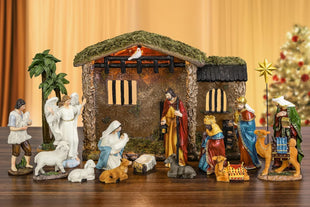 Fovths 17 Pieces Lighted Nativity Christmas Nativity Stable Manger Religious Nativity Stable Manger Figurine Resin Decor for Deluxe Edition Led Nativity Tabletop Holiday Centerpieces Decor, 7 Inch