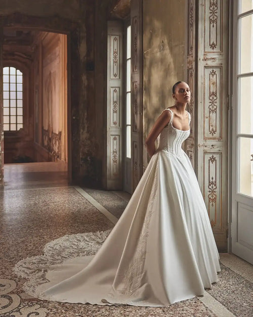 Flavinke Customized Luxury Square Neck Satin Wedding Dresses Beading Embroidery Sleeveless Princess Bridal Gown Vestido De Novia