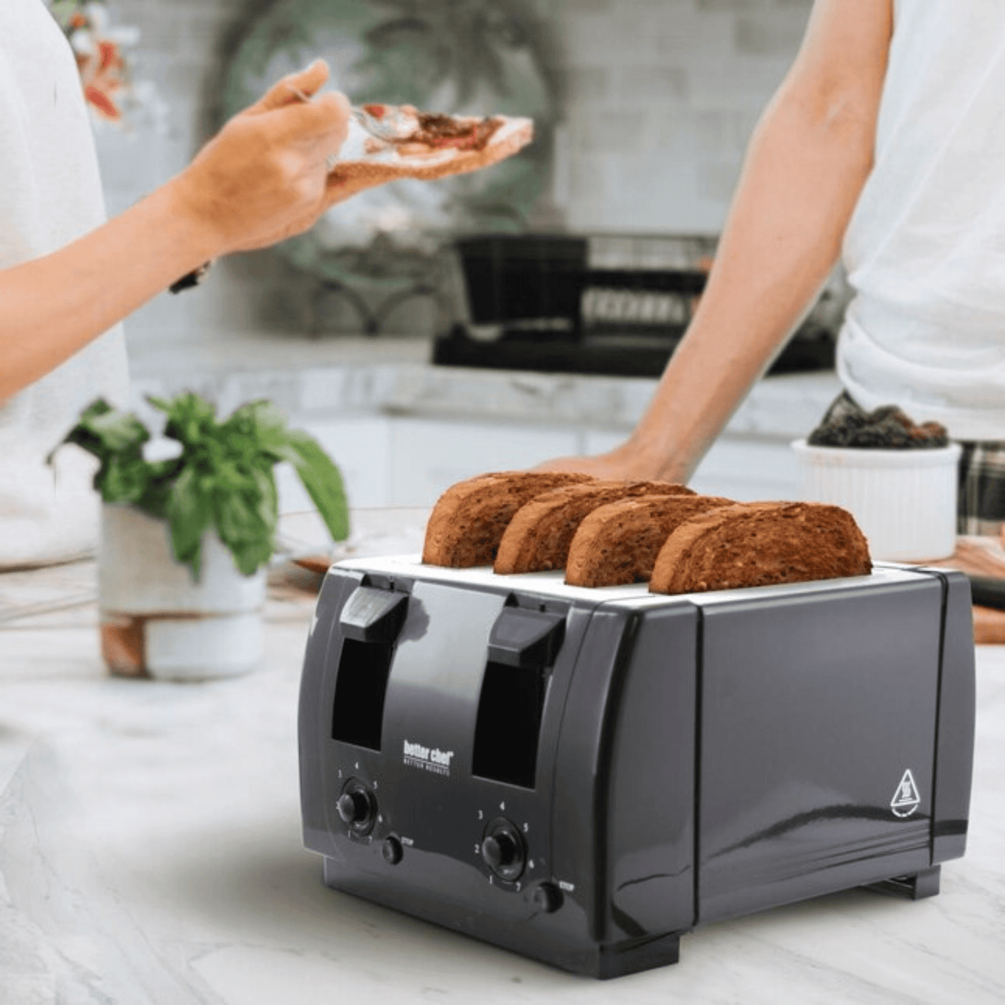 Better Chef Wide Slot 4 - Slice Dual Control Toaster - 7DAY'S