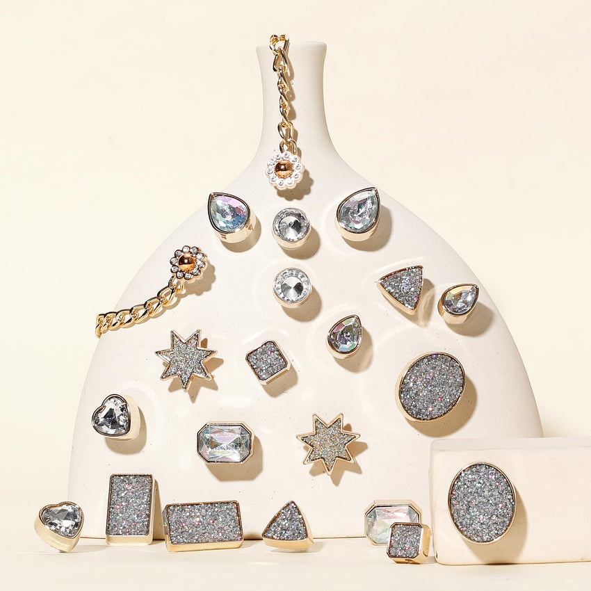 Bling Shoe Charms for Women, 22Pcs Plastic Sparkling Gems Rhinestones Shoe Decoration Charms, Girly Shoe Chains for Clog Sandals, DIY Shoe Accessories for Party Favor - 7DAY'S