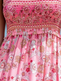 CUPSHE Women's Maxi Dress Ditsy Floral Smocked Summer Sundress Sleeveless Ruffled Spaghetti Straps Long Beach Formal Dress - 7DAY'S