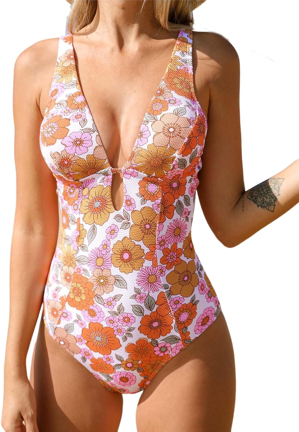 CUPSHE Women's One Piece Swimsuit Deep V Neck Keyhole Cutout O Ring Textured Bathing Suit - 7DAY'S