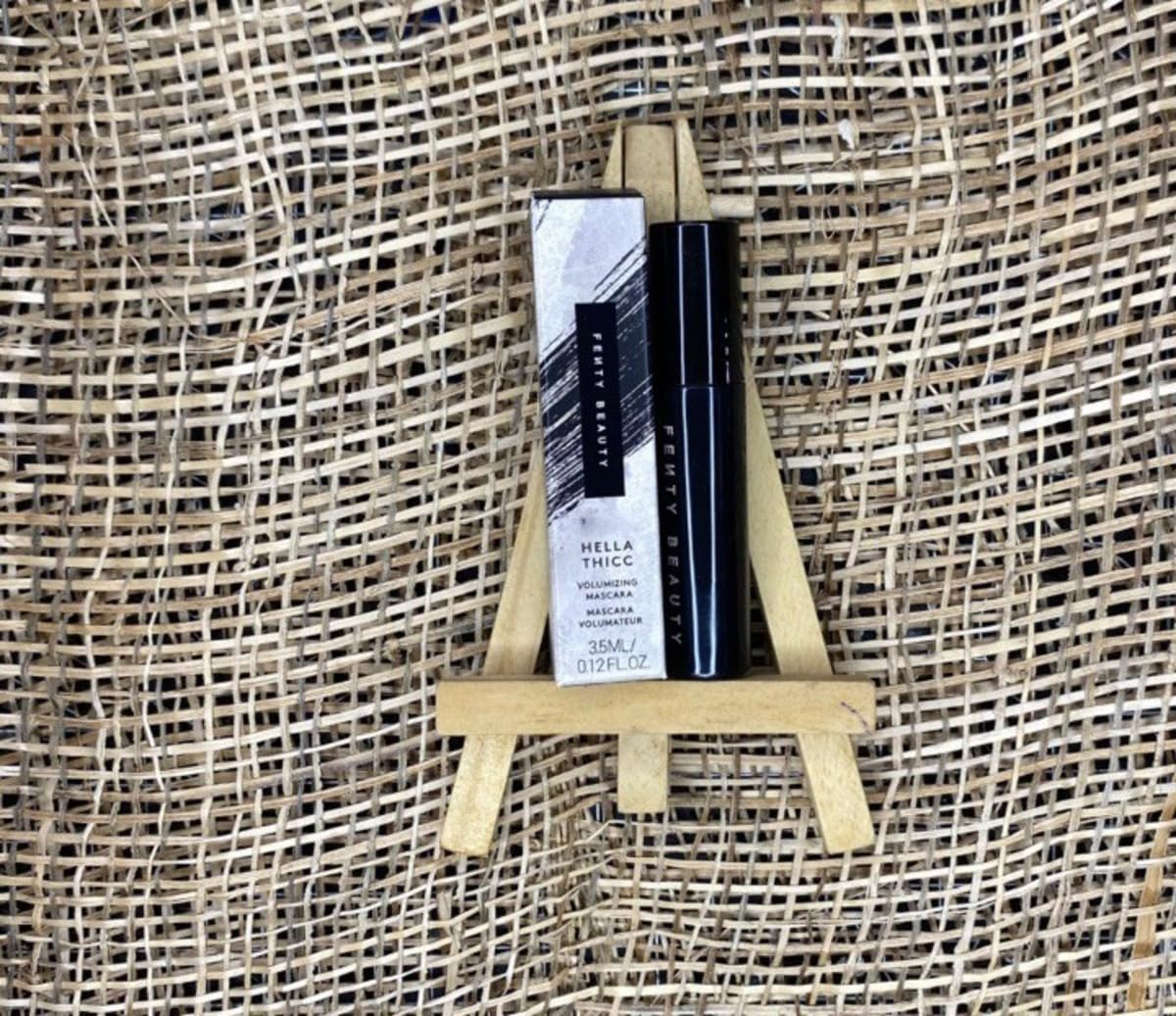Deluxe Hella Thicc Volumizing Mascara Travel Size 3.5ML - 7DAY'S