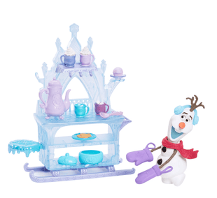 Disney Frozen Olaf Treat Sled Playset with Olaf Doll & 15+ Accessories,