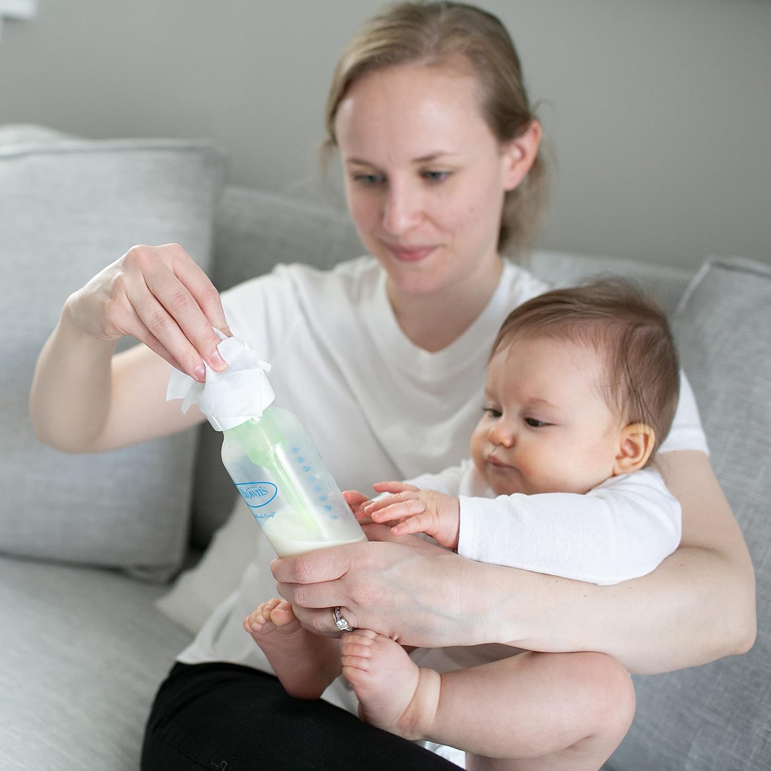 Dr. Brown's Bottle and Pacifier Healthy Wipes, Naturally Cleaning for Bottles and Baby Items, 40 Count, 3 Pack - 7DAY'S