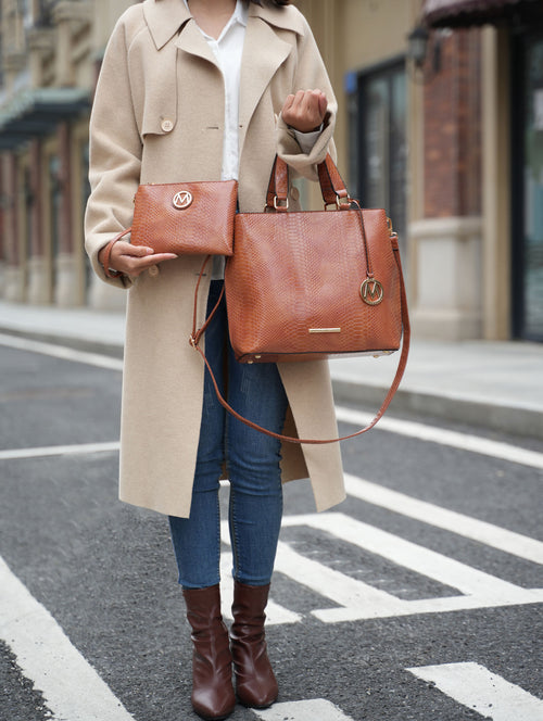 حقيبة يد نسائية من الجلد النباتي من مجموعة MKF مع سوار معصم من تصميم Mia k