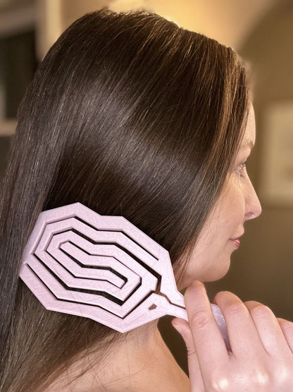 ArcticGlow™ Scalp Therapy Brush