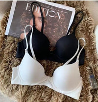 Smooth bra with boning