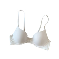 Smooth bra with boning