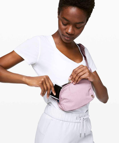 Everywhere Belt Bag, Antoinette Pink - 7DAY'S